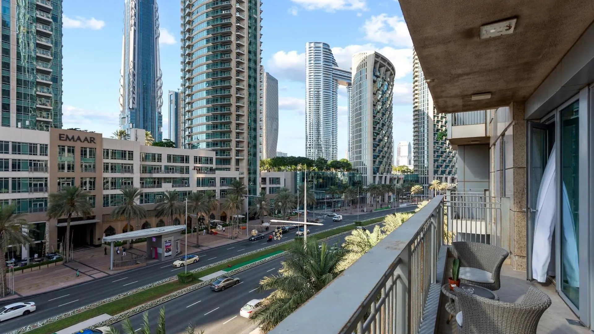 Iconic 1 Bed Apartment In The Heart Of Downtown Dubai United Arab Emirates