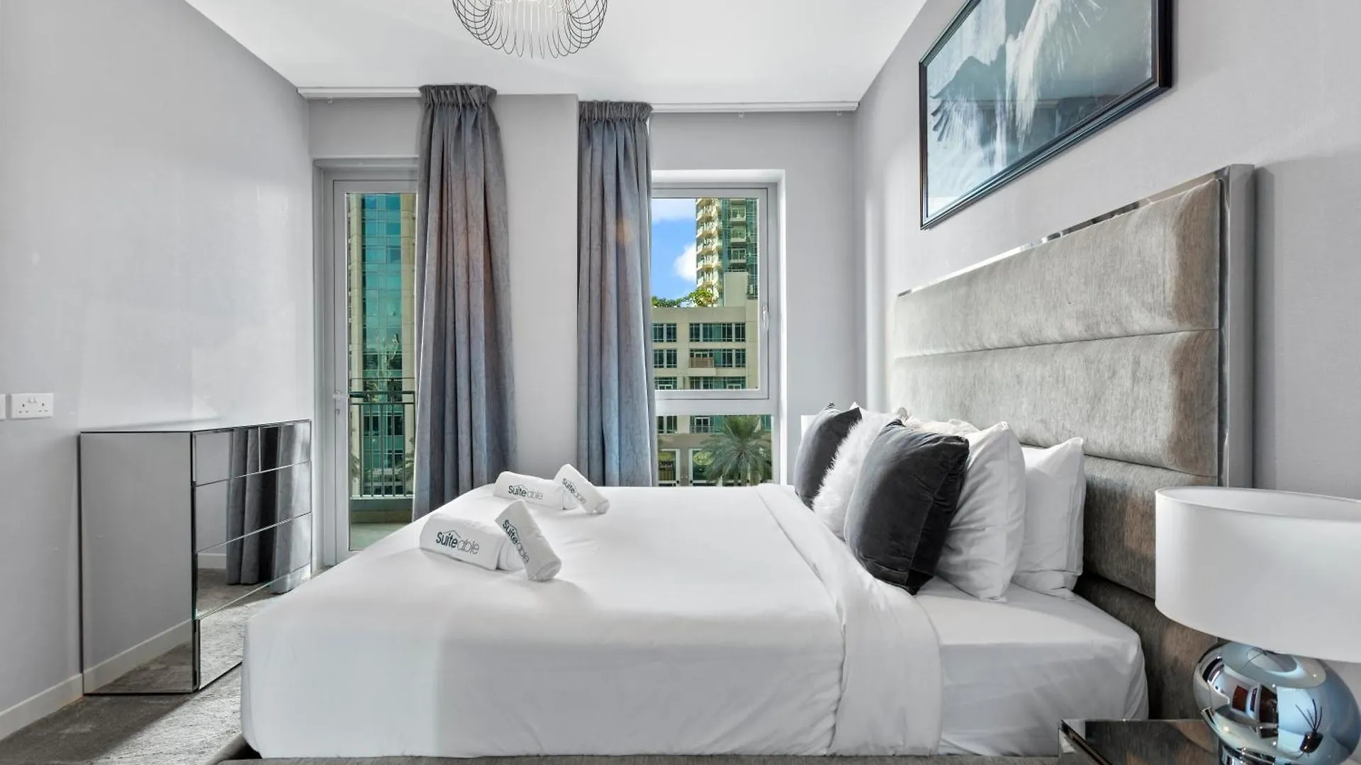 Iconic 1 Bed Apartment In The Heart Of Downtown Dubai 0*,