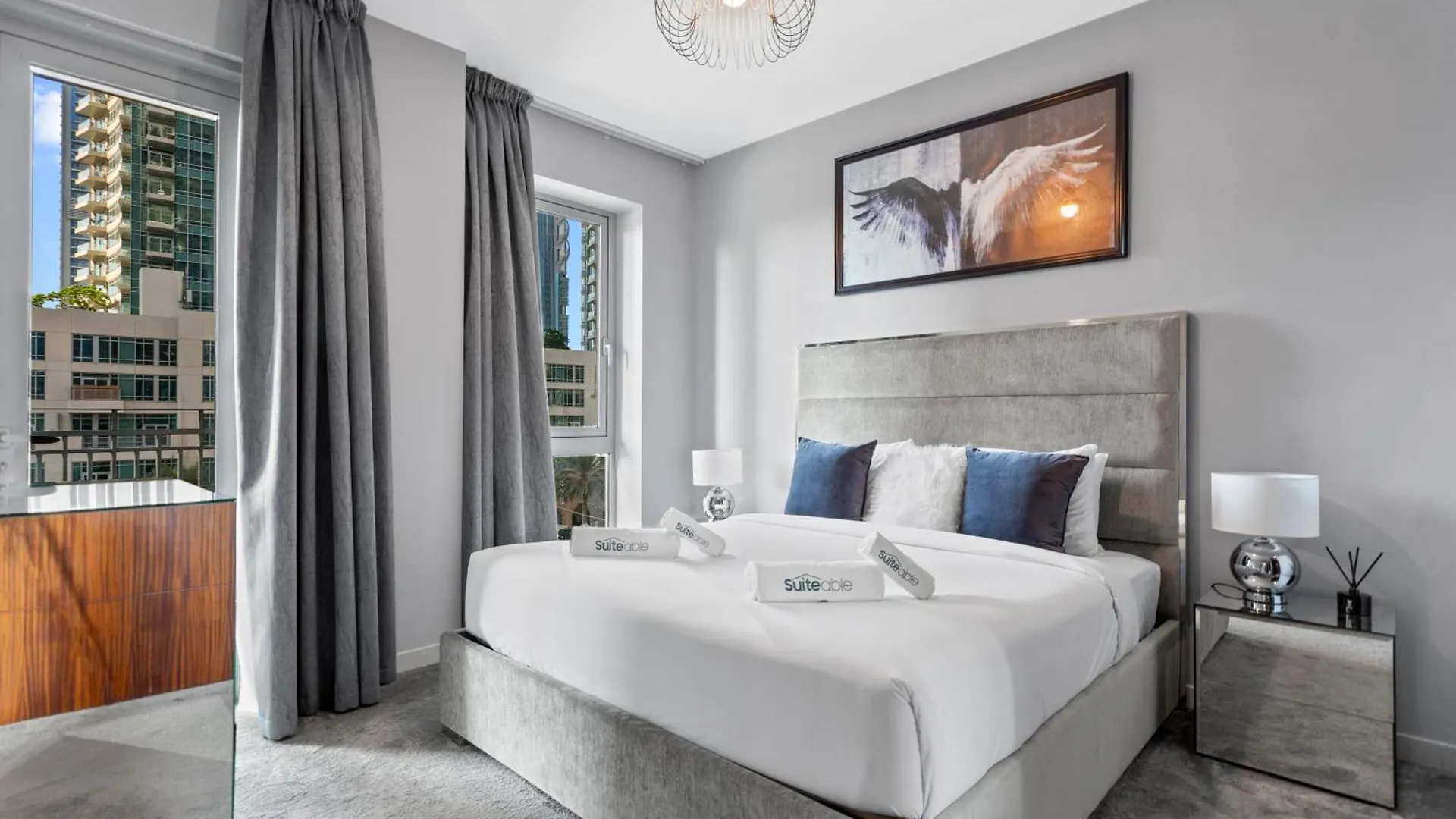 Iconic 1 Bed Apartment In The Heart Of Downtown Dubai